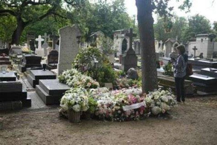 Cimetiere Jane Birkin Cimetiere Jane Birkin