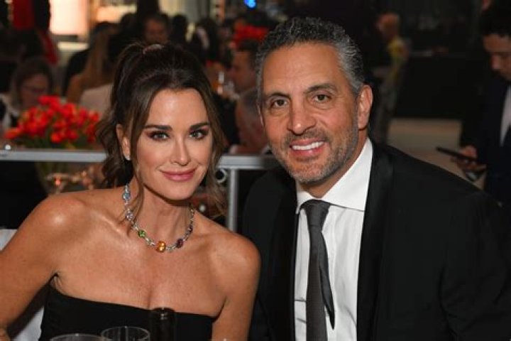 Mauricio Umansky, Kyle Richards's Husband