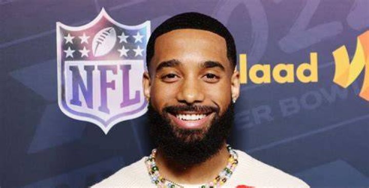Philemon Chambers Age, Height, Weight
