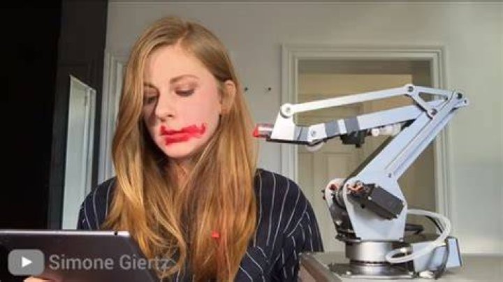 Simone Grietz wiki, Simone Grietz bio, Simone Grietz age, Simone Grietz height, Simone Grietz net worth