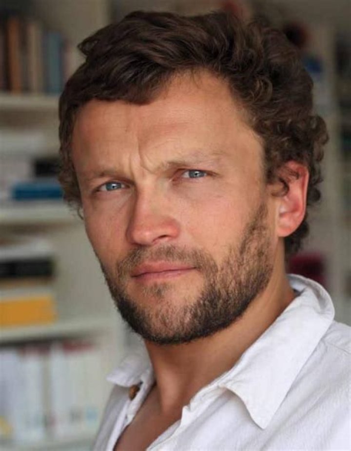 Sylvain Tesson Jeune Sylvain Tesson Jeune